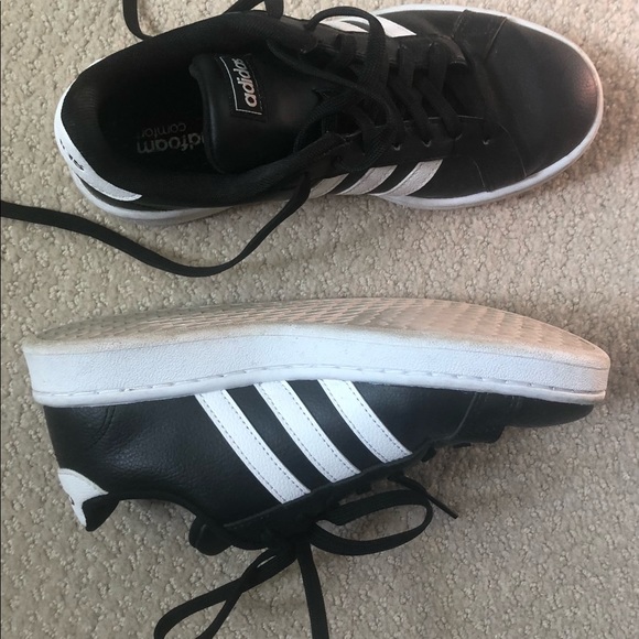 BLACK LEATHER ADIDAS—-6 - Picture 3 of 5
